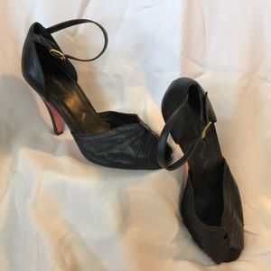 Nina Originals peep-toe patent leather heels